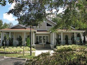 Oakhurst Apartments