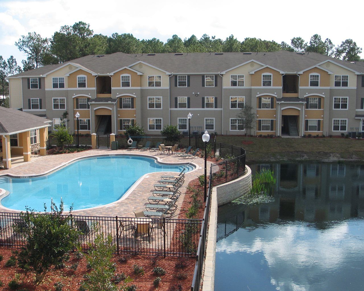 Ryan Oaks Apartments