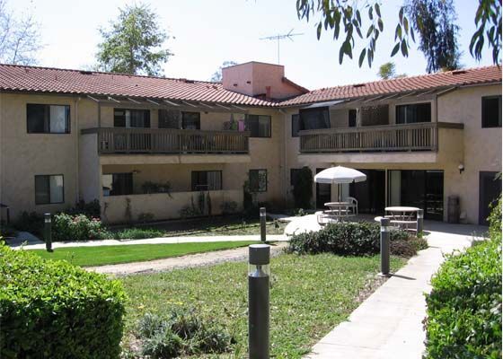 Harbor View Terrace Apartments