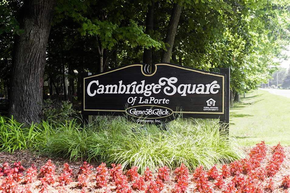 Cambridge Square Laporte