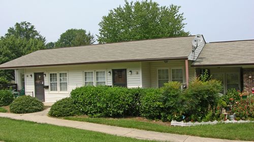 Knollwood Court Apartments