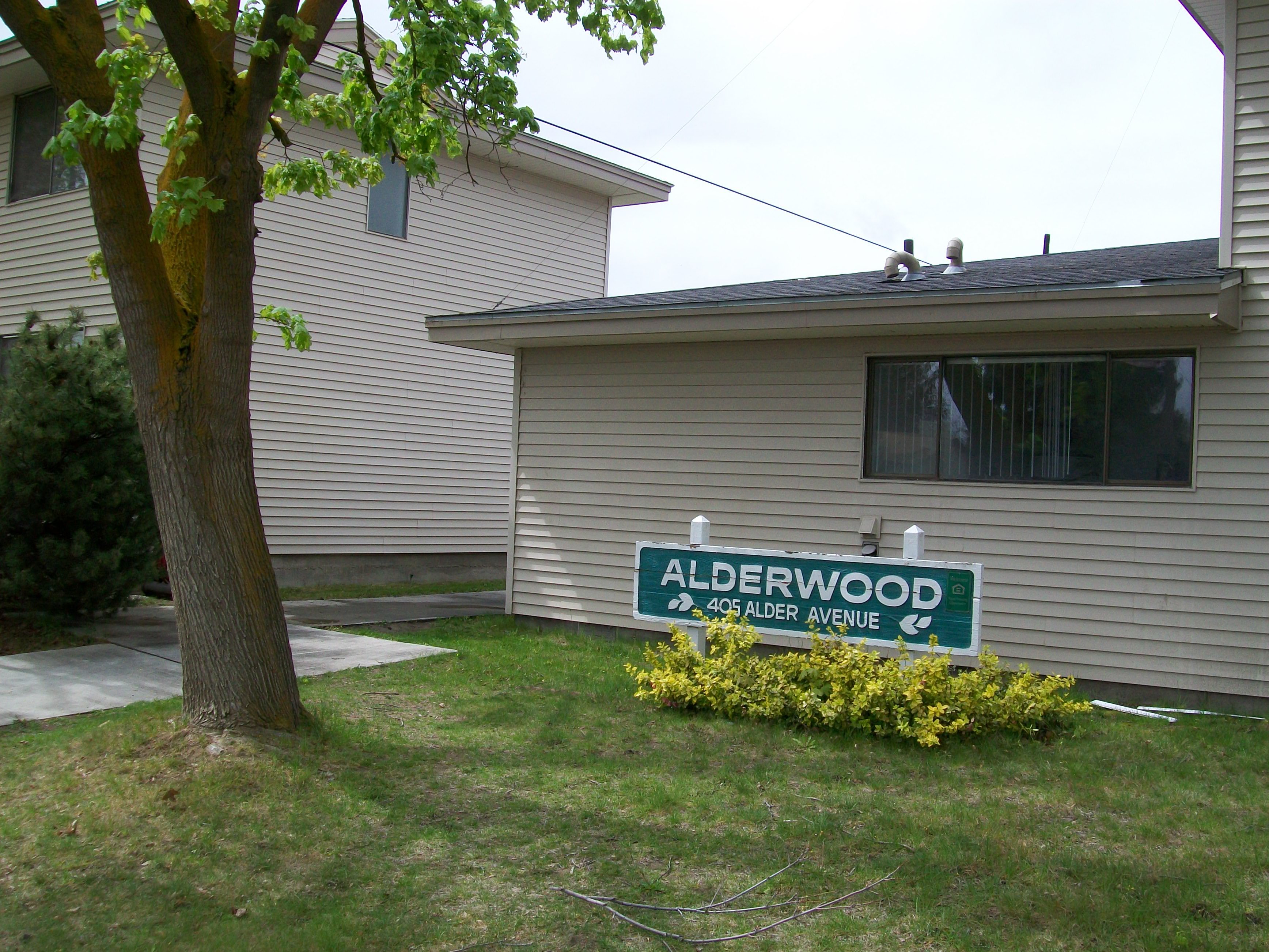 Alderwood Manor