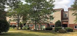 hillcrest apartments 1916 n orleans street mchenry il 60050 publichousing com