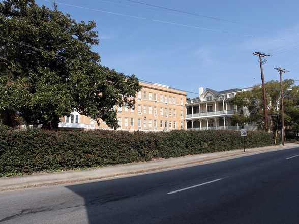 Telfair Arms Apartments - Affordable Senior Housing