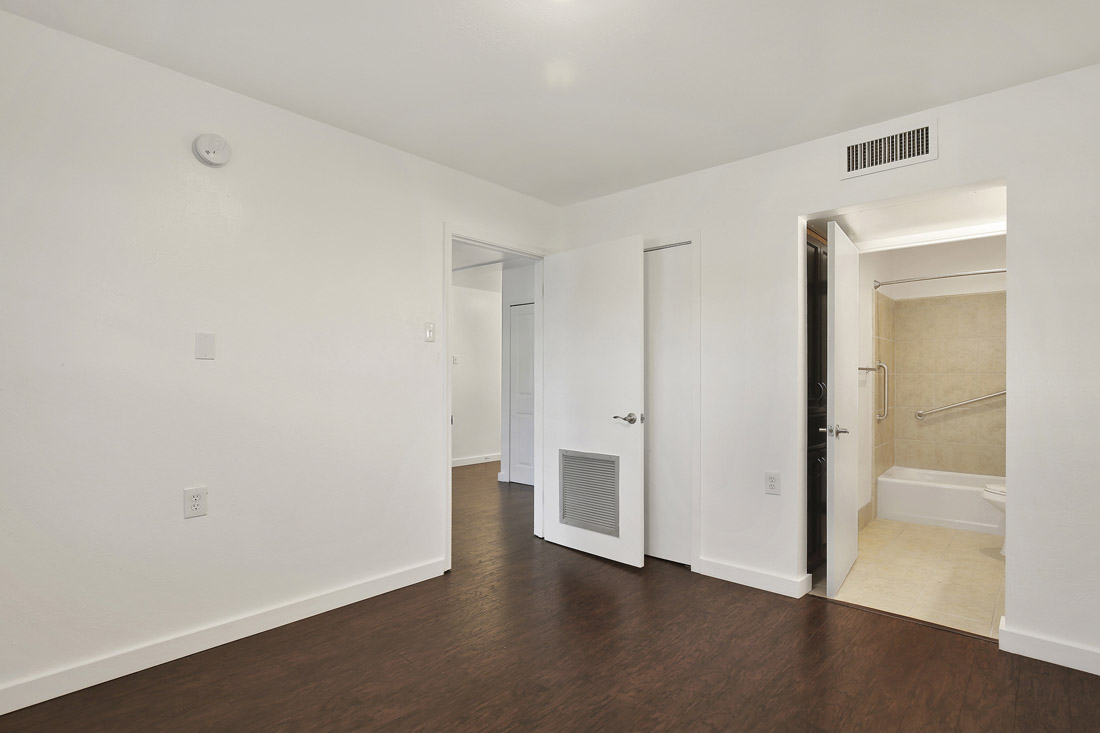 Forest Dale, 11851 High Dale Dr, Dallas, TX 75234 | PublicHousing.com