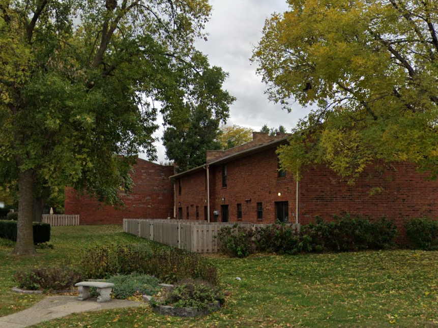 Decatur, IL Low Housing