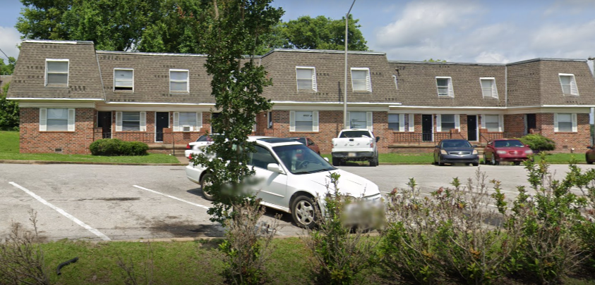 Lakepark Townhouses