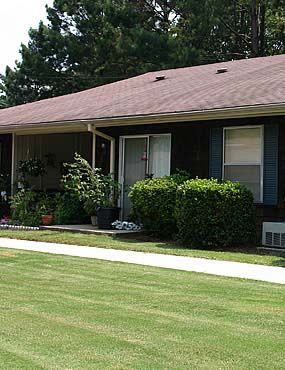 Troy Manor Apartments