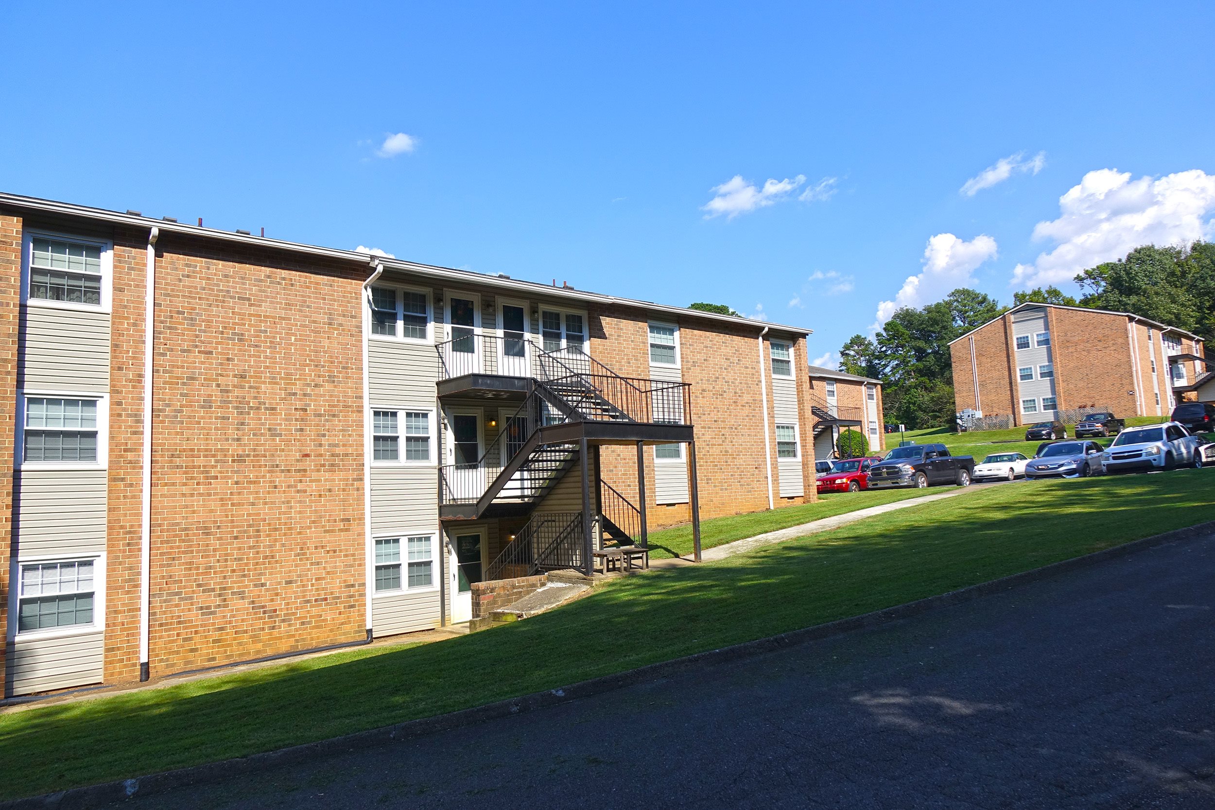 Pine Forest North Apartments