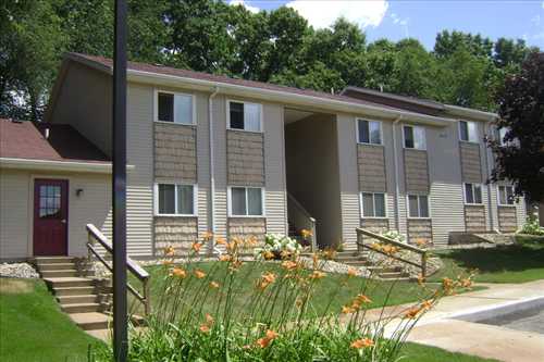 Parkwood Apartments - Low Income