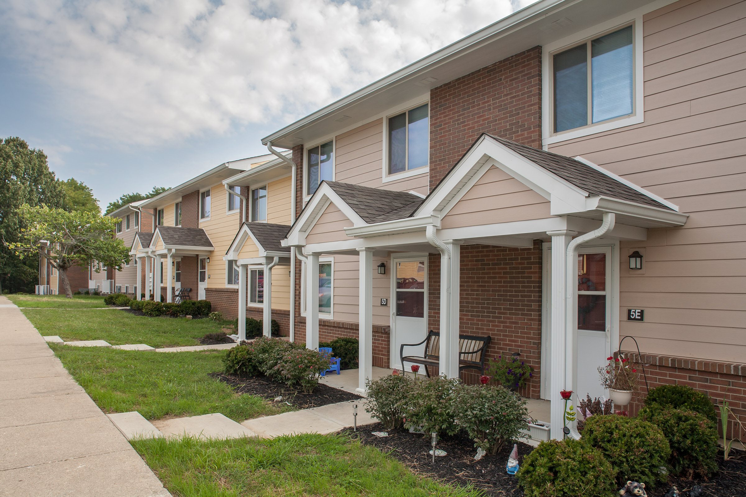 Locust Ridge Apartments