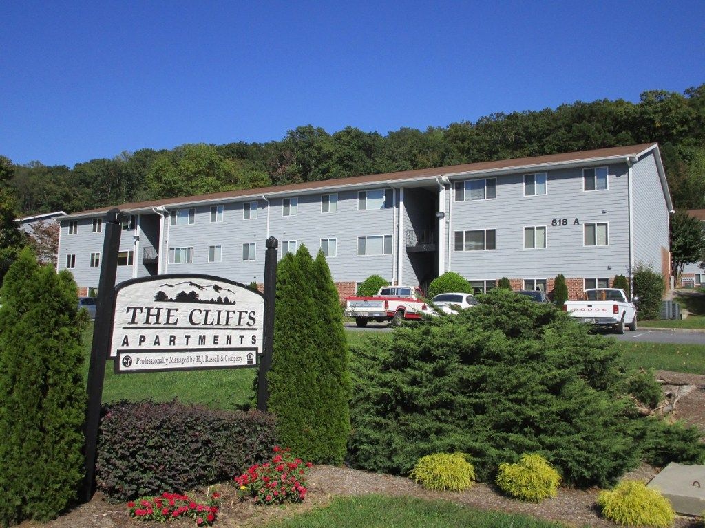 The Cliffs Apartments