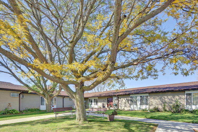 Calumet County Housing Taft Terrace Senior & Countryside Townhomes Family