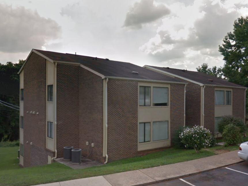 Knollcrest Manor Low 601 Knollcrest Drive, Sparta, TN 38583