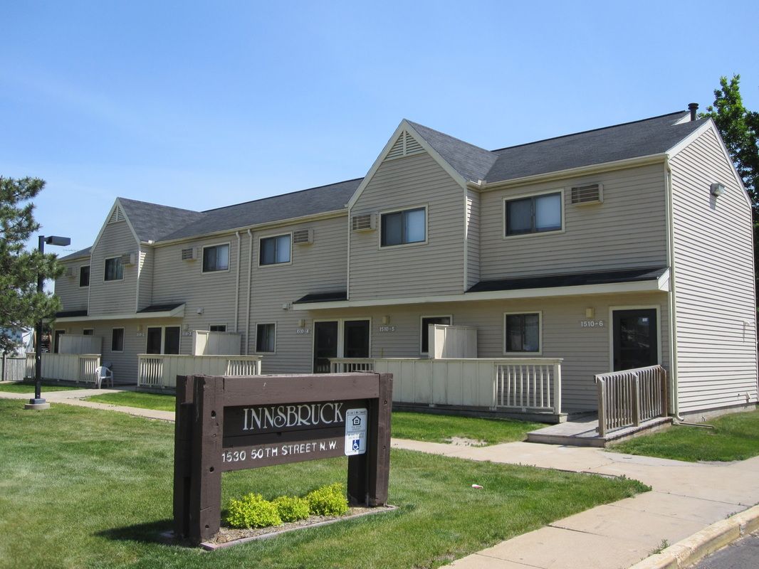 Innsbruck Townhomes