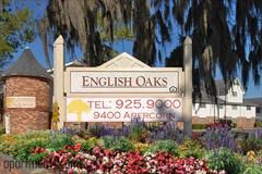 English Oaks Luxury Apartment Homes