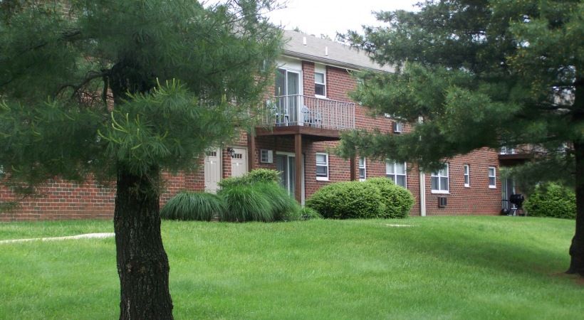 Pine Hill Apartments