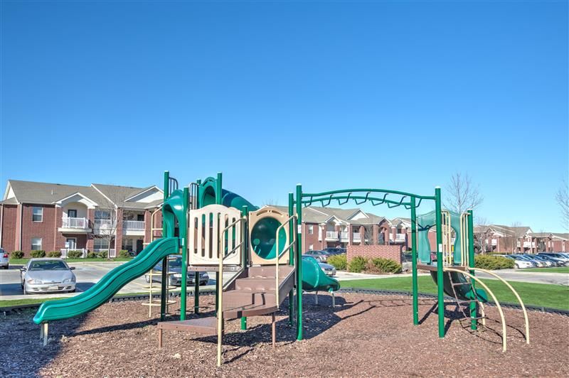 Fairways at Lincoln Apartments, 375 Fletcher Ave., Lincoln, NE 68521