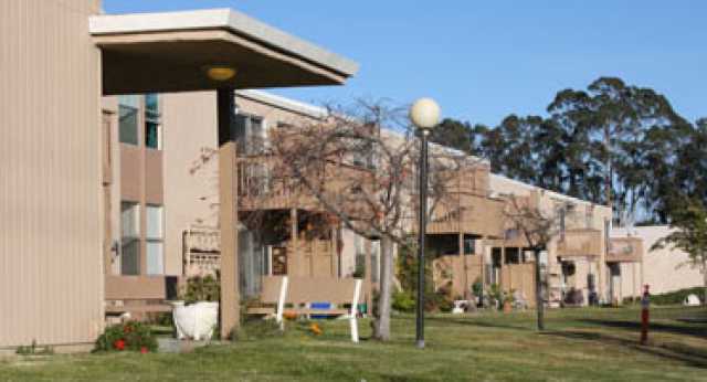 Parkside Manor Public Housing Apartments Salinas