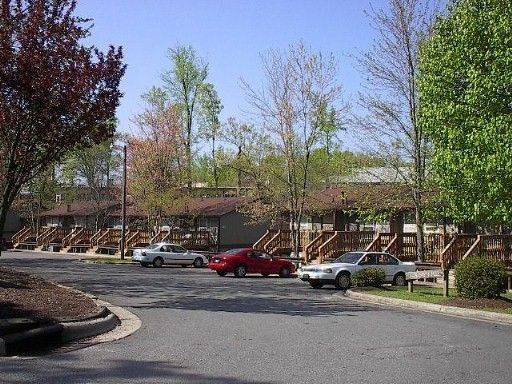 Applewood Greensboro Public Housing Apartments