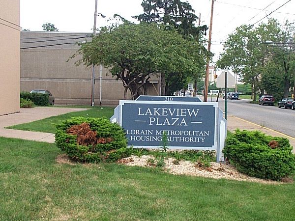 Lakeview Plaza - Lorain Low Rent Public Housing Apartments