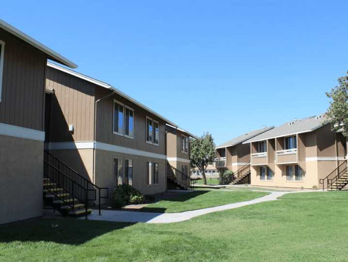  Country Way Apartments at Mendota 