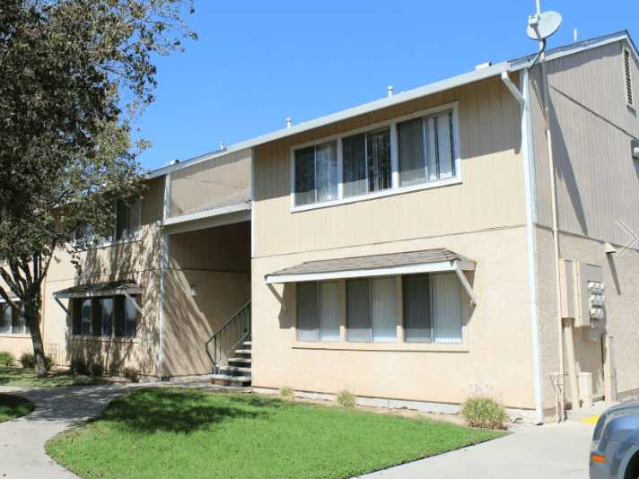 Kings River Apartments - Lemoore