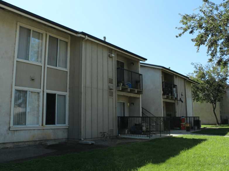 Tierra Del Vista Apartments