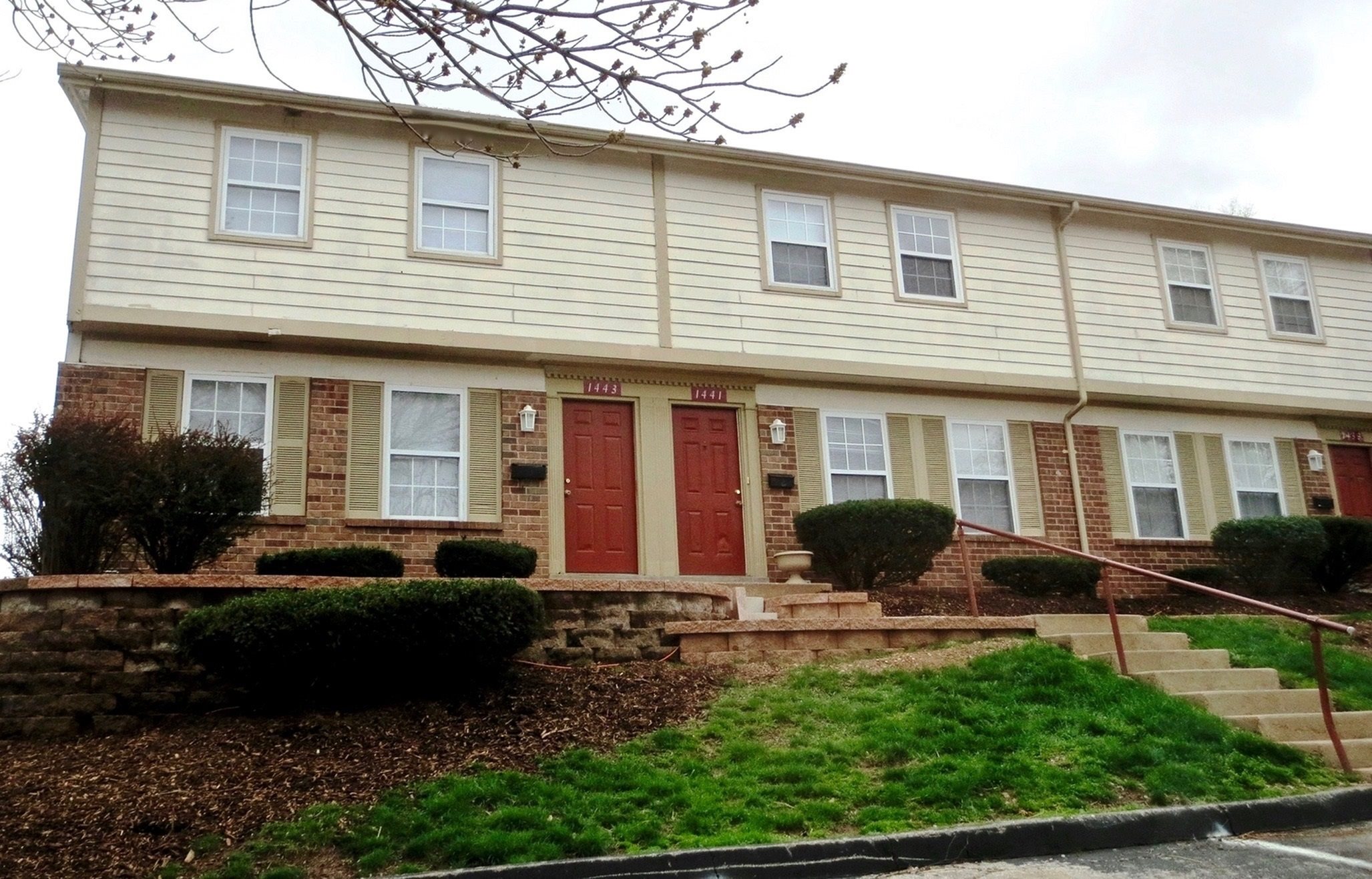 Stonebridge Townhomes