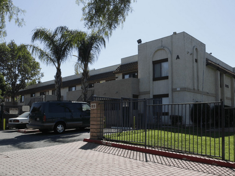 Hillcrest Apartment Homes Fontana, 8015 Citrus Ave, Fontana, CA 92335