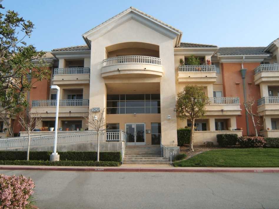 Villa Pacifica Senior Community