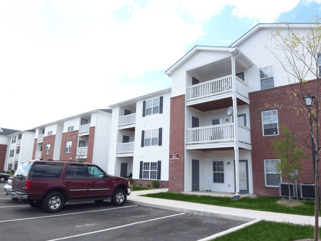canterbury house apartments i indianapolis 7955 kingsmead drive indianapolis in 46226