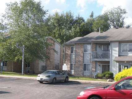 Canterbury House Apartments - Logansport