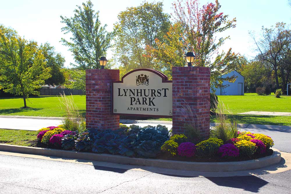 Lynhurst Park Apartments