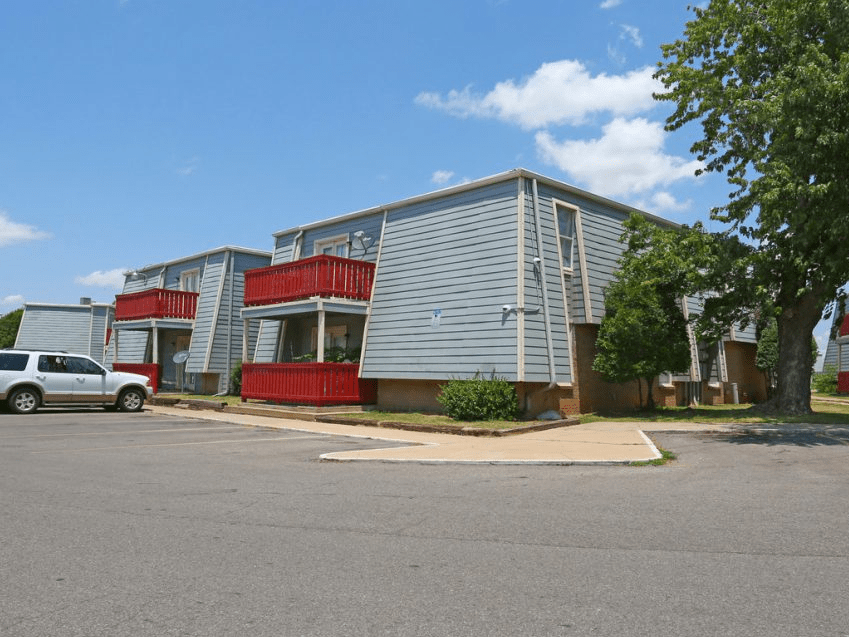 North Village Apartments OK, 10735 N. Western Avenue, Oklahoma City, OK 73114