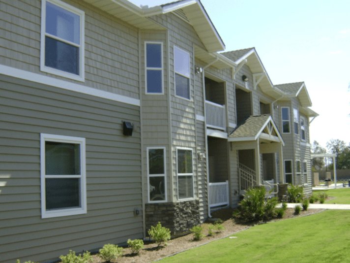 Bakersfield Family Apartments, 1629 Lotus Lane, Bakersfield, CA 93307