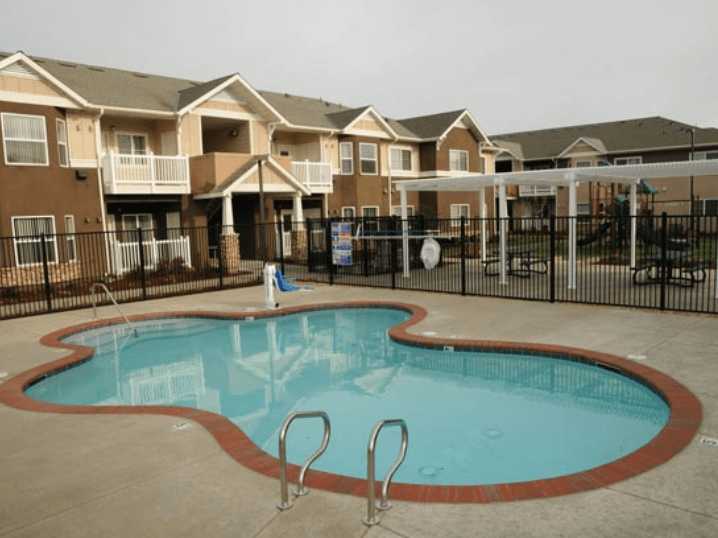 Terracina Oaks Apartments