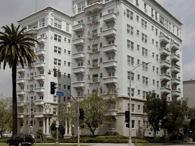 Bryson Family Apartments - Los Angeles Housing Partnership