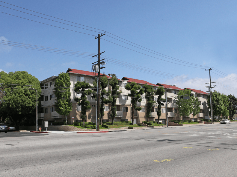 Orangewood Court Apartments - Los Angeles Housing Partnership