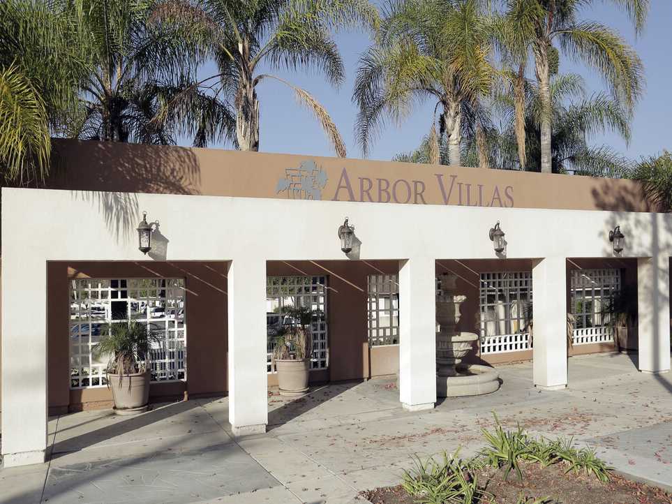 Arbor Villas