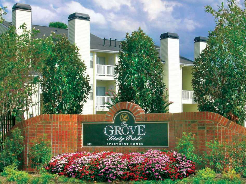 The Grove at Trinity Pointe Apartments