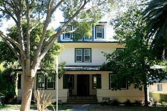 Elm Apartments Palo Alto