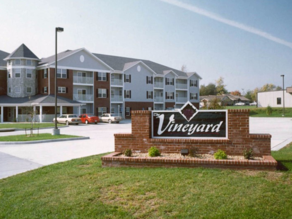 The Vineyard 504 Regent Drive Warrensburg Mo 64093 Publichousing Com