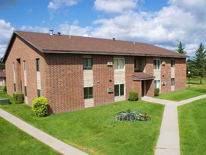 Pokegama Square Apartments II