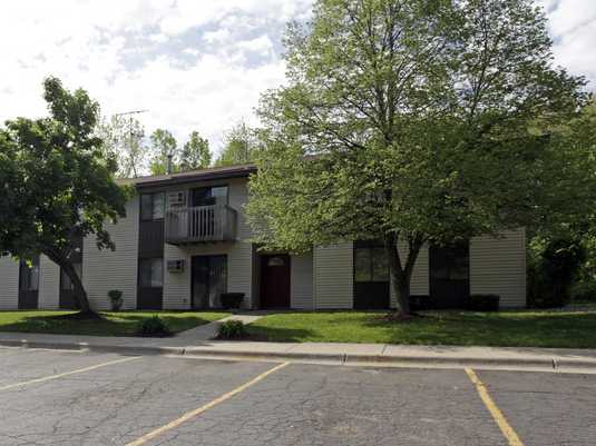 Lake Wind Apartments - Low Income