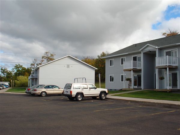 Rangetowne Apartments - Low Income