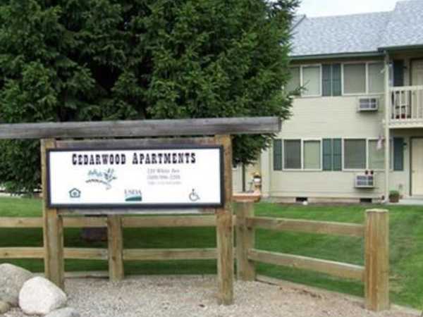 Cedarwood Apartments Family Housing