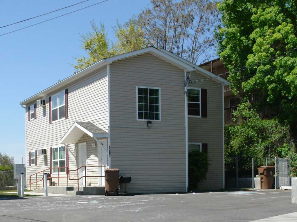 Sharon Lord Apartments Family Housing