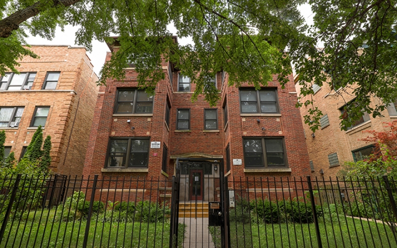 Hazel Winthrop - Historic Uptown Apartments 