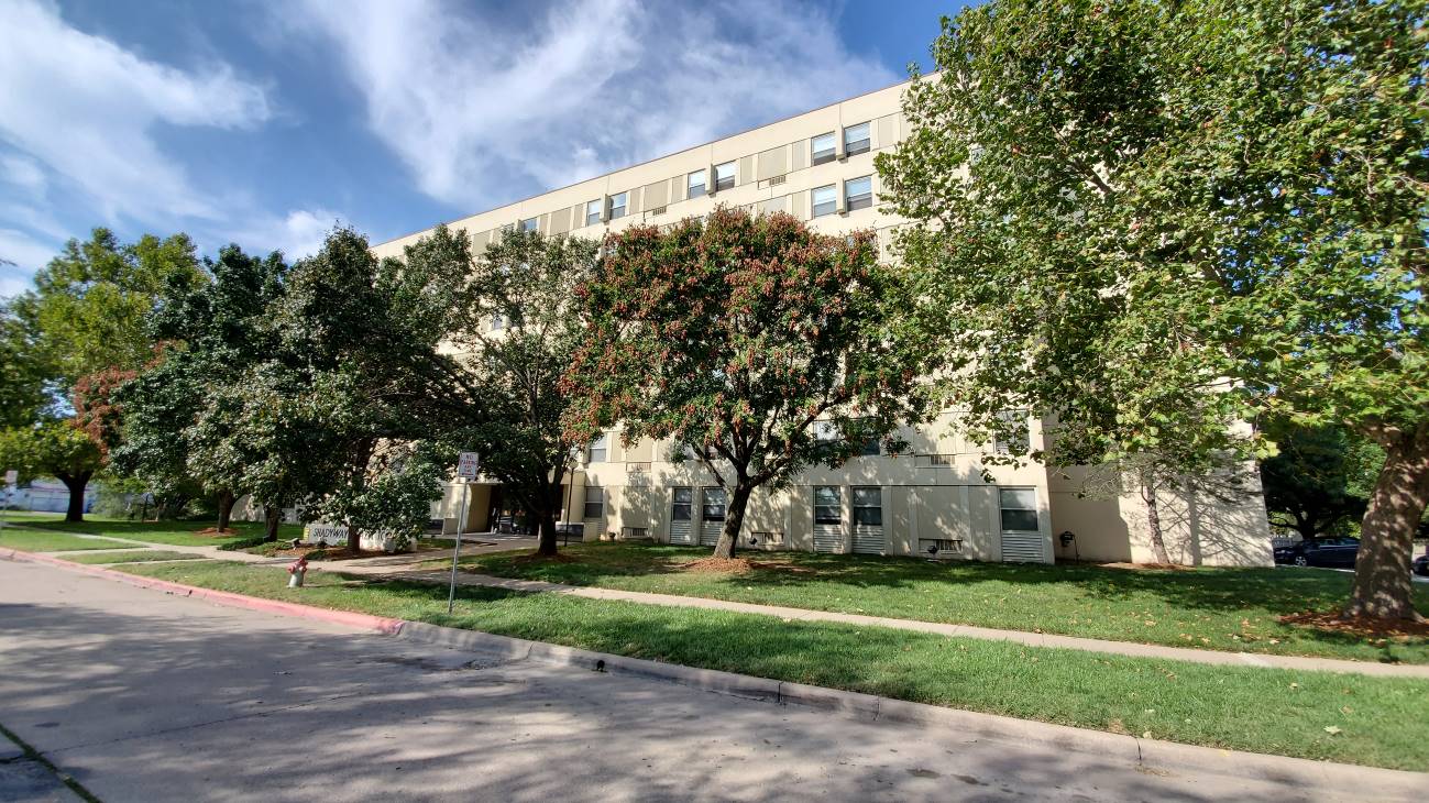 Shadyway Plaza Tower - Public Housing